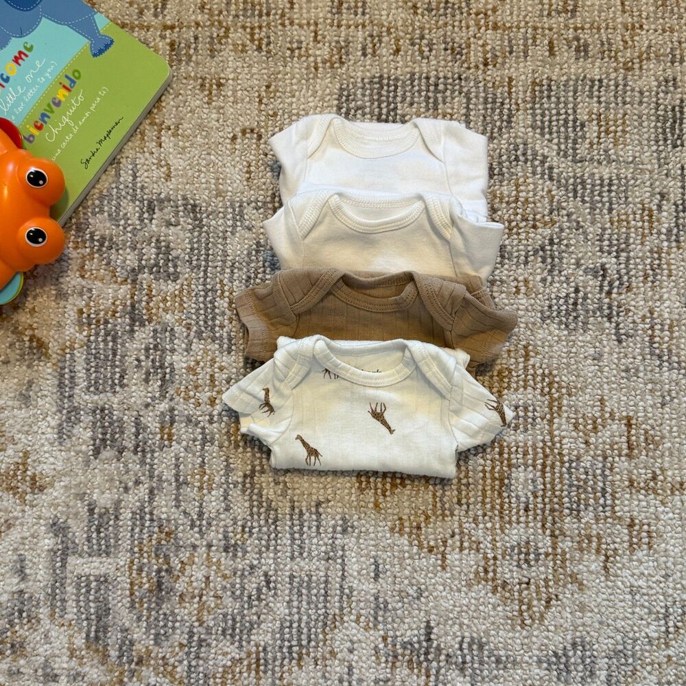 Carter's Child of Mine Baby Preemie Bodysuit Lot 4pc Bundle Ribbed
